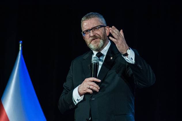 16.03.2025 PROSZOWICE KAMPANIA WYBORCZA WYBORY PREZYDENCKIE 2025 KANDYDAT NA PREZYDENTA RP SPOTKANIE Z WYBORCAMI GRZEGORZA BRAUNA 16.03.2025 PROSZOWICE ELECTION CAMPAIGN PRESIDENTIAL ELECTIONS 2025 CANDIDATE FOR THE PRESIDENT OF THE REPUBLIC OF POLAND MEETING WITH VOTERS OF GRZEGORZ BRAUN NZ. GRZEGORZ BRAUN FOT. SZYMON SPIRADEK ARENA AKCJI NEWSPIX.PL NEWSPIX.PL --- newspix.pl 
