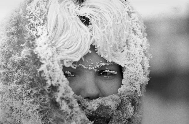 A young woman in severe cold 2382283 24.02.1974 A young woman in severe cold. E. Kotliakov Sputnik Moscow Russia  Copyright: xE.xKotliakovx