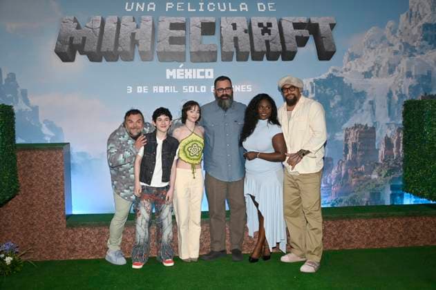 (L-R) Jack Black, Sebastian Eugene Hansen, Emma Myers, Jared Hess, Danielle Brooks and Jason Momoa attend the Photocall for the Minecraft film at Mexico City St. Regis Hotel. on March 21, 2025 in Mexico City, Mexico. Mexico City Mexico - ZUMAe321 20250321_zia_e321_049 Copyright: xCarlosxTischlerx
