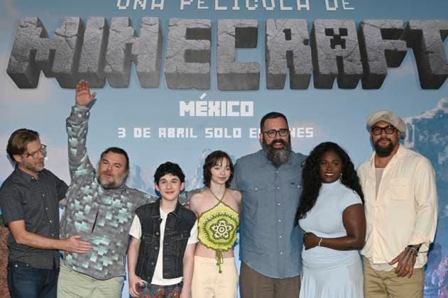 (L-R) Torfi Frans olafsson, Jack Black, Sebastian Eugene Hansen, Emma Myers, Jared Hess, Danielle Brooks and Jason Momoa attend the Photocall for the Minecraft film at Mexico City St. Regis Hotel. on March 21, 2025 in Mexico City, Mexico. Mexico City Mexico - ZUMAe321 20250321_zia_e321_056 Copyright: xCarlosxTischlerx