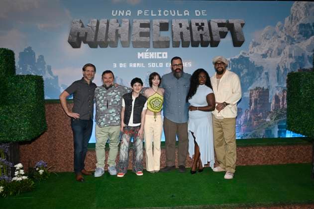(L-R) Torfi Frans olafsson, Jack Black, Sebastian Eugene Hansen, Emma Myers, Jared Hess, Danielle Brooks and Jason Momoa attend the Photocall for the Minecraft film at Mexico City St. Regis Hotel. on March 21, 2025 in Mexico City, Mexico. Mexico City Mexico - ZUMAe321 20250321_zia_e321_058 Copyright: xCarlosxTischlerx