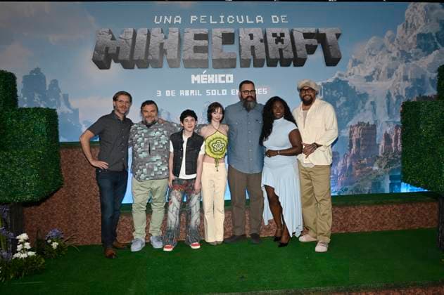 (L-R) Torfi Frans olafsson, Jack Black, Sebastian Eugene Hansen, Emma Myers, Jared Hess, Danielle Brooks and Jason Momoa attend the Photocall for the Minecraft film at Mexico City St. Regis Hotel. on March 21, 2025 in Mexico City, Mexico. Mexico City Mexico - ZUMAe321 20250321_zia_e321_060 Copyright: xCarlosxTischlerx