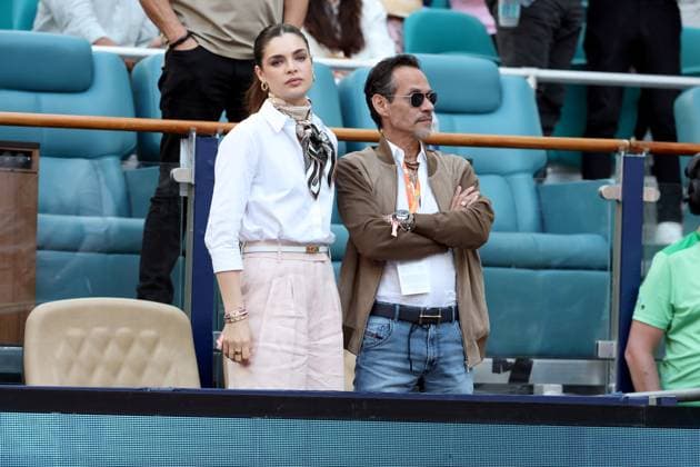 MIAMI GARDENS, FLORIDA - MARCH 21: Marc Anthony and his wife Nadia Ferreira attend the game between Novak Djokovic of Serbia and Rinky Hijikata of Australia during Day 4 of the Miami Open at Hard Rock Stadium on March 21, 2025 in Miami Gardens, Florida. People: Marc Anthony, Nadia Ferreira Copyright: xhoo-mex xMediaPunchx