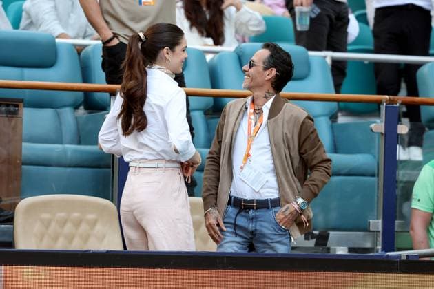 MIAMI GARDENS, FLORIDA - MARCH 21: Marc Anthony and his wife Nadia Ferreira attend the game between Novak Djokovic of Serbia and Rinky Hijikata of Australia during Day 4 of the Miami Open at Hard Rock Stadium on March 21, 2025 in Miami Gardens, Florida. People: Marc Anthony, Nadia Ferreira Copyright: xhoo-mex xMediaPunchx
