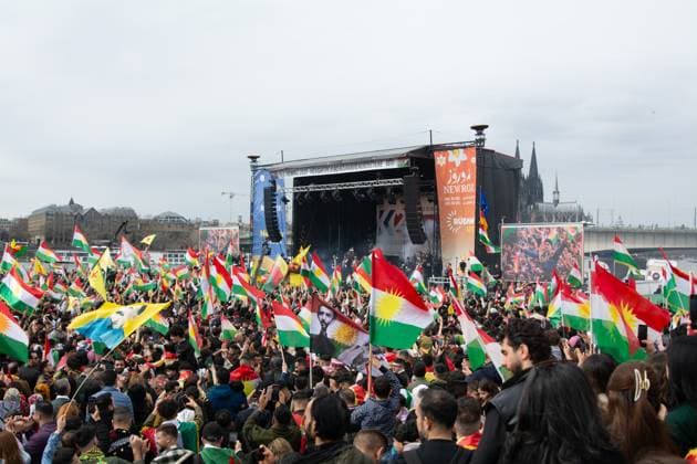 News Themen der Woche KW12 News Bilder des Tages Kurds Celebrate Nowruz, The New Year In Cologne Thousands of Kurds gather at Deutzer Werft and celebrate Nowruz, the new year, in Cologne, Germany, on February 22, 2025. cologne Germany  Copyright: xYingxTangx originalFilename: tang-notitle250322_npi1K.jpg