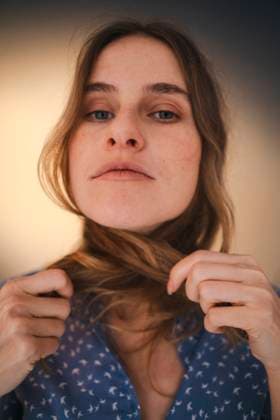 Creative Highlights Symbolfotos Portrait of a self-confident woman with long hair and a strong expression model released, Symbolfoto property released, KNSF11108