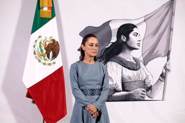 News Bilder des Tages Mexico™s President Claudia Sheinbaum Case Teuchitlan News Conference Mexico s President, Claudia Sheinbaum Pardo, speaks during a press conference where she informed that there will be a scientific investigation into the case of the Izaguirre ranch as an alleged training and extermination camp for organized crime, denounced by relatives of the disappeared at National Palace. on March 24, 2025 in Mexico City, Mexico. (Photo by Luis Barron Eyepix Group) Copyright: xLuisxBarron xEyepixxGroupx LB_24032025_149222