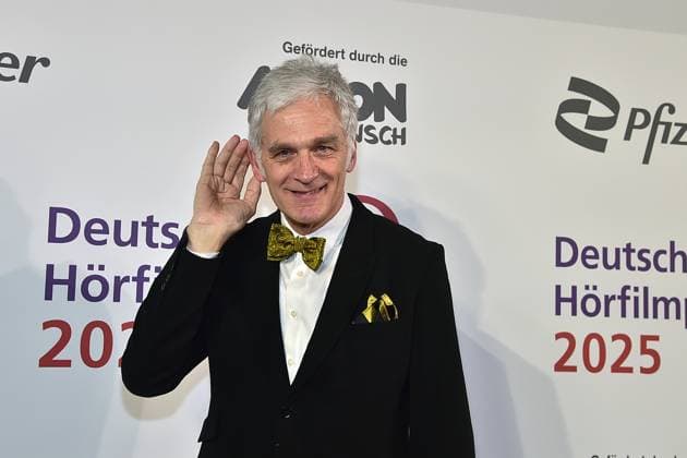 3. Deutschen Hörfilmpreis 2025. Walter Sittler Ankunft zum c in Berlin, am 25.03.2025