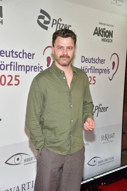 3. Deutschen Hörfilmpreis 2025. Friedrich Muecke Ankunft zum c in Berlin, am 25.03.2025