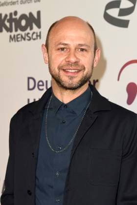 Moritz Fuehrmann bei der Verleihung vom Deutschen Hoerfilmpreis am 25.03.2025 in Berlin Deutscher Hoerfilmpreis 2025 in Berlin