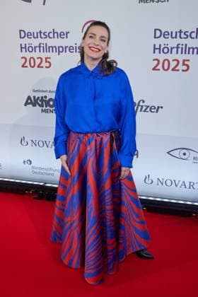Nadine Heidenreich - Gaesteankunft zum 23. Deutschen Hoerfilmpreis 2025 im Colosseum Filmtheater in Berlin am 25.02.2025. 23.Deutscher Hoerfimpreis 2025