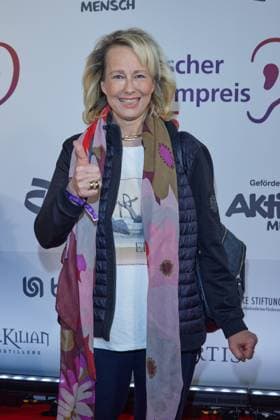 Debora Weigert - Gaesteankunft zum 23. Deutschen Hoerfilmpreis 2025 im Colosseum Filmtheater in Berlin am 25.02.2025. 23.Deutscher Hoerfimpreis 2025