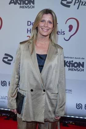Valerie Niehaus - Gaesteankunft zum 23. Deutschen Hoerfilmpreis 2025 im Colosseum Filmtheater in Berlin am 25.02.2025. 23.Deutscher Hoerfimpreis 2025