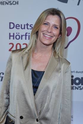 Valerie Niehaus - Gaesteankunft zum 23. Deutschen Hoerfilmpreis 2025 im Colosseum Filmtheater in Berlin am 25.02.2025. 23.Deutscher Hoerfimpreis 2025