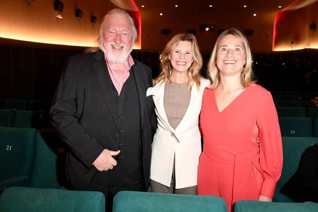 Felix von Manteuffel, Leslie Malton und Verena Bentele bei der Verleihung vom Deutschen Hoerfilmpreis am 25.03.2025 in Berlin Deutscher Hoerfilmpreis 2025 in Berlin