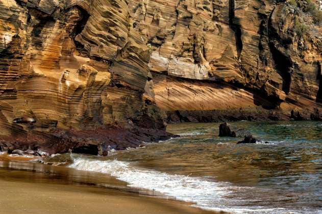 Creative Highlights World Galapagos Islands Landscape, Adventure destination Isla Santa María (Floreana) (Cab. en Pto. Velasco Ibarra), Islas Galápagos, Ecuador R_LYEX250317-1678149-01