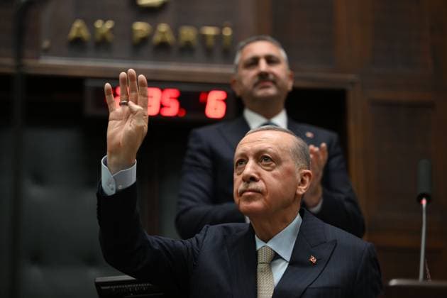 News Themen der Woche KW13 News Bilder des Tages Turkish President Recep Tayyip Erdogan speaks at his ruling Justice and Development Party s (AKP) parliamentary group meeting, in Ankara, on March 26, 2025. (Depo Photos) Copyright: DepoxOhotos 18634203