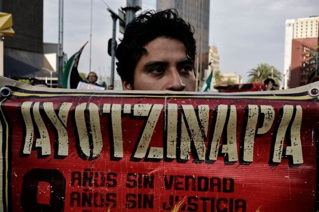 March 26, 2025, Mexico City, Cdmx, Mexico: Mothers, fathers, relatives, and classmates of the 43 students from Ayotzinapa, Guerrero, demonstrate on Paseo de la Reforma Avenue to demand that the government of Claudia Sheinbaum resolve the forced disappearance of the students, which occurred 10 years ago; the Mexican Army, the municipal police, and organized crime are being blamed for this incident. Mexico City Mexico - ZUMAp204 20250326_zip_p204_002 Copyright: xJosuexPerezx