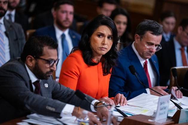 Worldwide Threats House 2025 UNITED STATES - MARCH 26: From left, FBI Director Kash Patel, Tulsi Gabbard, director of National Intelligence, and CIA Director John Ratcliffe, testify during the House Select Intelligence Committee hearing titled Worldwide Threats Assessment, in Longworth building on Wednesday, March 26, 2025. The witnesses fielded questions on the Signal chat, about attacks against Houthis in Yemen, that accidentally included a reporter. (Tom Williams CQ Roll Call) Woodlawn MD United States EDITORIAL USE ONLY Copyright: x2025xCQ-RollxCall,xInc.x TomxWilliamsx rollcallpix164344