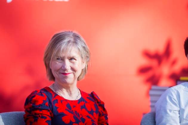 Leipziger Buchmesse In der neuen Messe präsentieren 2.040 Aussteller aus 45 Ländern die Neuheiten dieses Jahres. Die Messe steht in diesem Jahr unter dem Motto Â«Worte bewegen WeltenÂ». Gastland ist in diesem Jahr Norwegen. Preisverleihung der Leipziger Buchmesse 2025 Jurymitglied Cornelia Geißler Leipzig Sachsen Deutschland