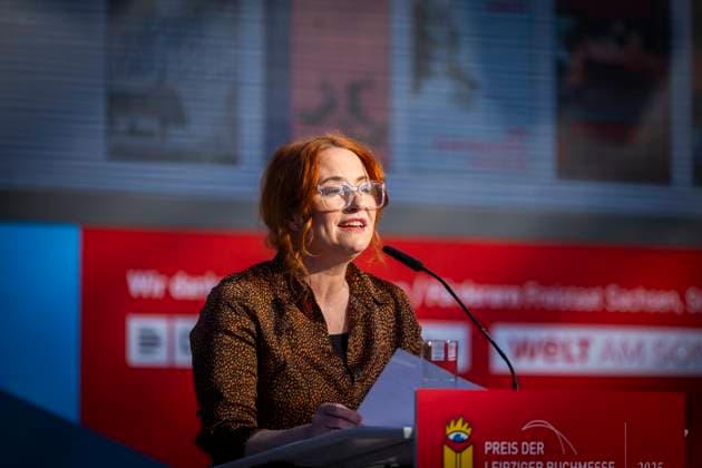 Leipziger Buchmesse In der neuen Messe präsentieren 2.040 Aussteller aus 45 Ländern die Neuheiten dieses Jahres. Die Messe steht in diesem Jahr unter dem Motto Â«Worte bewegen WeltenÂ». Gastland ist in diesem Jahr Norwegen. Preisverleihung der Leipziger Buchmesse 2025 Moderatorin Katrin Schumacher Leipzig Sachsen Deutschland