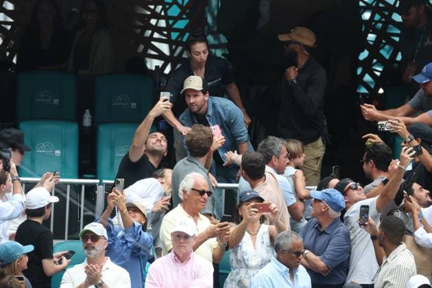 MIAMI GARDENS, FL - MARCH 28: Lionel Messi 10 of Inter Miami and his wife Antonela Roccuzzo and their kids Thiago, Mateo, and Ciro are all seen watching Novak Djokovic of Serbia defeat Grigor Dimitrov of Bulgaria in their match on Day 11 of the Miami Open at Hard Rock Stadium on March 28, 2025 in Miami Gardens, Florida People: Lionel Messi, Antonela Roccuzzo and Kids Copyright: xHoo-mex xMediaPunchx
