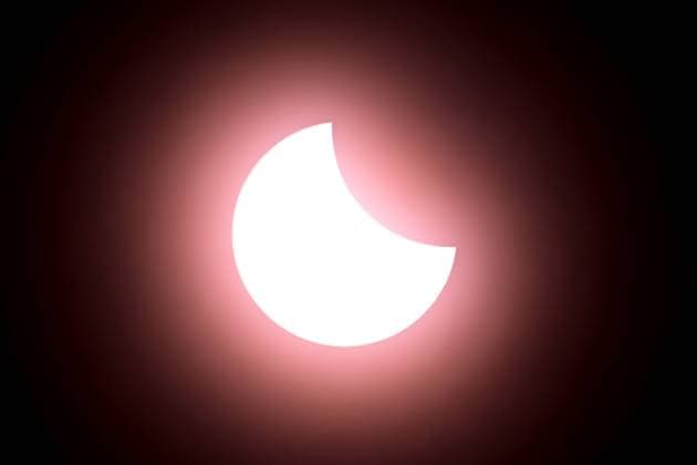 News Themen der Woche KW13 News Bilder des Tages Solar Eclipse Essex UK 29th March 2025. A Partial Solar Eclipse as seen from Essex in the South East of England Credit: Martin Dalton Alamy Live News Grays Essex UK Copyright: xMartinxDaltonx Partial_Eclipse_290325_MD_058
