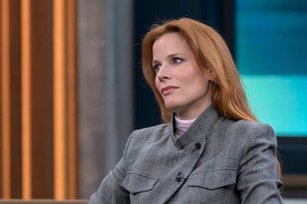 GER, Berlin, Studio, zu Gast bei - Caren Miosga, Polittalk, TV, Format, mit Moderatorin, NDR, Das Erste, aus Adlershof - am Studio 20, Thema - Ist auf Trumps Amerika noch Verlass, Herr Klingbeil? im Bild v.l.: Florence Gaub, Forschungsdirektorin NATO-Militaerakademie in Rom, 30.03.2025 *** GER, Berlin, Studio, guest of Caren Miosga, Polittalk, TV, format, with presenter, NDR, Das Erste, from Adlershof at Studio 20, topic Is Trumps America still reliable, Mr. Klingbeil in the picture from l Florence Gaub, Research Director NATO Military Academy in Rome, 30 03 2025 Copyright: HMBxMedia UwexKoch