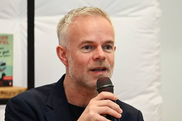 Leipziger Buchmesse, Book Fair Leipzig, Sachsen - vom 27.03. bis 30.03.2025. Tore Renberg, Buchtitel - Die Lungen Schwimmprobe