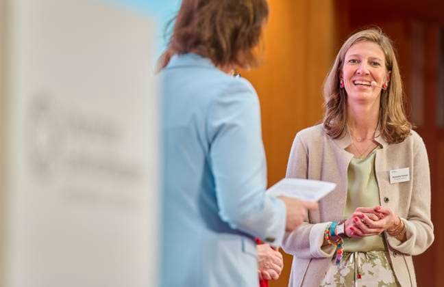 Deutscher Lehrkräftepreis - Vorbildliche Schulleitung EUR,Deutschland, Berlin, 31.03.2025: Alexandra Heraeus - Bildungsstiftung. Unterricht Innovativ 2024 - Deutscher Lehrkräftepreis wird in der Wettbewerbskategorie Vorbildliche Schulleitung wird mit drei Preisen geehrt. Der 1. Preis geht an Andrea Franke von der Willy-Brandt Schule in Berlin-Wedding einer Integrierten Sekundarschule. Der 2. Preis geht an Carten Bangert, Philipp Wetzel und Markus Burster von der Maria-Gress-Schule in Ilffezheim einer Verbundschule aus Baden-Württemberg sowie der 3.Preis an Nicole Verdenhalven von der Rahel-Hirsch-Schule einem Oberstufenzentrum (Berufle Schule) aus Berlin-Marzahn Hellersdorf.