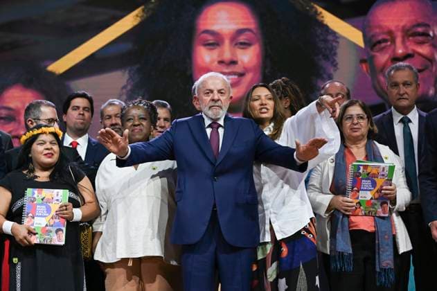 Bilder des Jahres 2025, News 04 April News Bilder des Tages BRASÍLIA, DF - 03.04.2025: LULA EVENTO BRASIL DANDO A VOLTA POR CIMA - Photo, President Lula during an event. This Thursday (3) President Lula will participate in the event Brazil turning things around, which will present the results of the first two years of government. x2715990x  TonxMolina