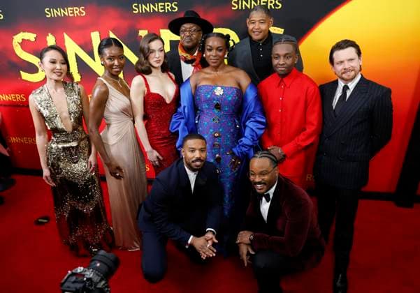 Entertainment Themen der Woche KW14 Entertainment Bilder des Tages Li Jun Li, Jayme Lawson, Hailee Steinfeld, Delroy Lindo, Michael B. Jordan, Wunmi Mosaku, Omar Benson Miller, Ryan Coogler, Miles Caton and Jack O Connell arrive on the red carpet at the Warner Bros Pictures Sinners New York premiere at AMC Lincoln Square Theater on Thursday, April 3, 2025 in New York City.  NYP20250403173 JOHNxANGELILLO