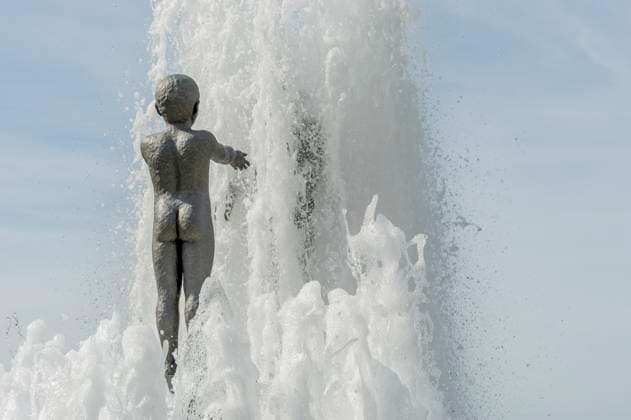 Detail of the Father and Son, an outdoor 2005 fountain and sculpture by Louise Bourgeois at the Olympic Sculpture Park on the waterfront in Seattle, Washington State, USA. Detail of the Father and Son, an outdoor 2005 fountain and sculpture by Louise Bourgeois at the Olympic Sculpture Park on the waterfront in Seattle, Washington State, USA.,  Copyright: xWolfgangxKaehlerx xAvalonx 0562987203