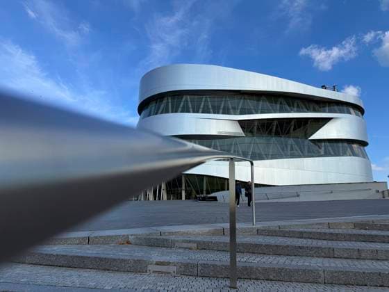 Creative Highlights World 02.04.2025, Mercedes Benz Museum in Stuttgart. Aussenaufnahme. 02.04.2025, Stuttgart 02.04.2025, Stuttgart *** 02 04 2025, Mercedes Benz Museum in Stuttgart Exterior photo 02 04 2025, Stuttgart 02 04 2025, Stuttgart