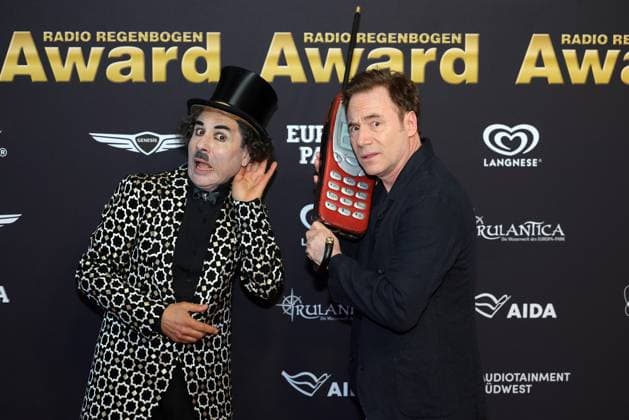 Entertainment Bilder des Tages Radio Regenbogen Award 2025 Michael Bully Herbig auf dem roten Teppich. Verleihung des 25. Radio Regenbogen Awards am 04.04.2025 in der Europa Park Arena in Rust. Baden-Württemberg, Deutschland.