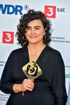 Bahar Bektas (Exile Never Ends) Preistraegerin zu Gast bei der Verleihung des 61.Grimme Preis am 04.04.2025 in Marl NRW Deutschland