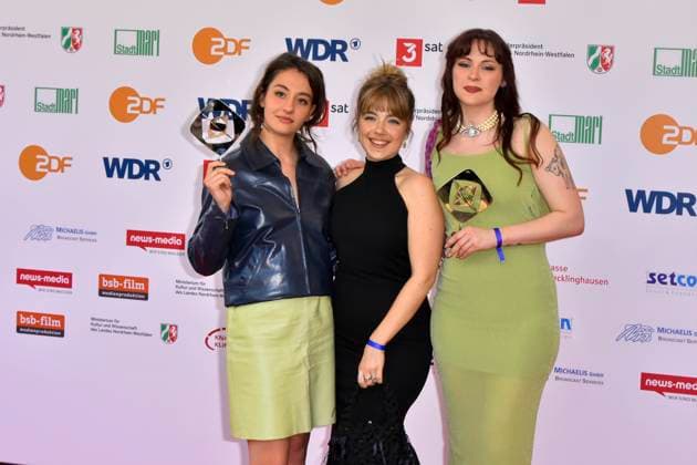Jana Forkel, Elsa van Damke, Marie Bloching, (Angemessen Angry) Preistraeger zu Gast bei der Verleihung des 61.Grimme Preis am 04.04.2025 in Marl NRW Deutschland