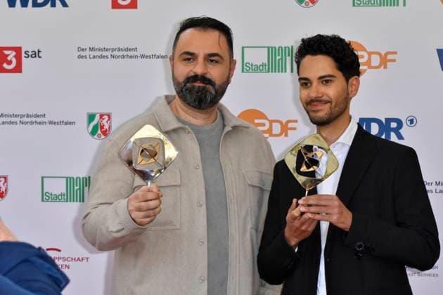 Bilal Bahadir, Cagdas Eren Yueksel ( Uncivilized ) Preistraeger zu Gast bei der Verleihung des 61.Grimme Preis am 04.04.2025 in Marl NRW Deutschland