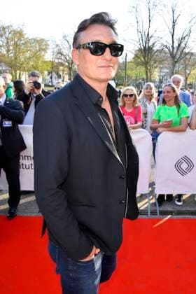 Oliver Masucci ( Herrhausen, Der Herr des Geldes ) mit Sonnenbrille zu Gast bei der Verleihung des 61.Grimme Preis am 04.04.2025 in Marl NRW Deutschland