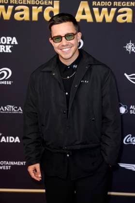 Nico Santos bei der Verleihung des 25. Radio Regenbogen Award 2025 in der Europa-Park Arena. Rust, 04.04.2025