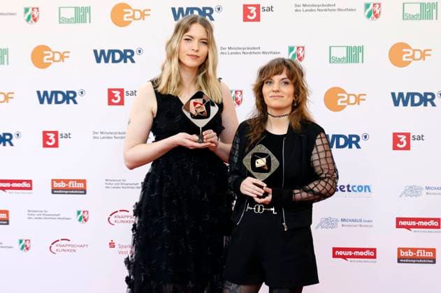 Isabell Beer und Isabel Ströh bei der 61. Verleihung des Grimme Preises 2025 im Theater Marl. Marl, 04.04.2025