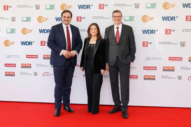 Nathanael Liminski, Cigdem Uzunoglu und Martin Rabanus bei der 61. Verleihung des Grimme Preises 2025 im Theater Marl. Marl, 04.04.2025