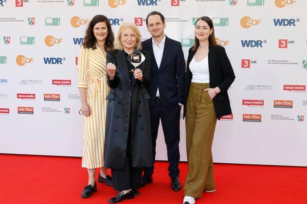 Sophie Averkamp, Maren Kroymann, Sebastian Colley und Maira Inselmann bei der 61. Verleihung des Grimme Preises 2025 im Theater Marl. Marl, 04.04.2025
