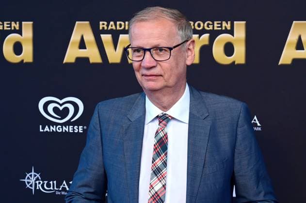 RADIO REGENBOGEN AWARD 2025. Günther Jauch anläßlich der Verleihung des Medienpreises aus Baden-Württemberg Radio Regenbogen Award am 04.04.2025 im Europapark Rust. 20250404MWI035169