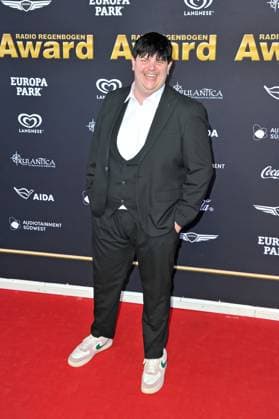 RADIO REGENBOGEN AWARD 2025. Isaak Guderian anläßlich der Verleihung des Medienpreises aus Baden-Württemberg Radio Regenbogen Award am 04.04.2025 im Europapark Rust. 20250404MWI034225