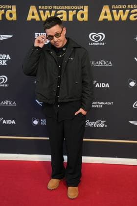 Radio Regenbogen Award 2025 Nico Santos bei der Verleihung vom Radio Regenbogen Award 2025 im Europapark am 04.04.2025 in Rust. Rust Europa-Park Dome Baden-Württemberg