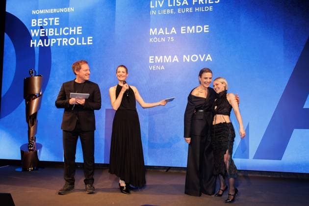 Event - Deutscher Filmpreis 2025 Nominiertenabend Florian Gallenberger, Vicky Krieps, Mala Emde und Emma Drogunova beim Nominiertenabend des Deutschen Filmpreises 2025 in der Fotografiska am 05.04.2025 in Berlin. Copyright: xEventpressxKochanx