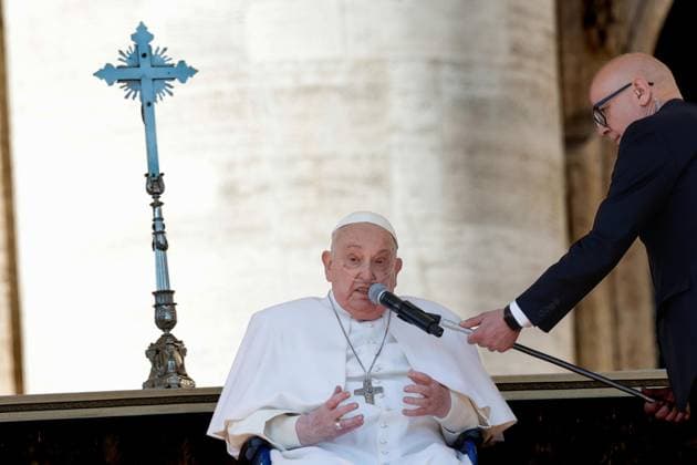 News Themen der Woche KW14 News Bilder des Tages April 6, 2025, Roma, Italia: Pope Francis during a Holy Mass for the Jubilee of the sick in Saint Peter s Square at the Vatican City, 06 April 2025. ANSA GIUSEPPE LAMI Roma Italia  - ZUMAa110 20250406_zaf_a110_014 Copyright: xGiuseppexLamix