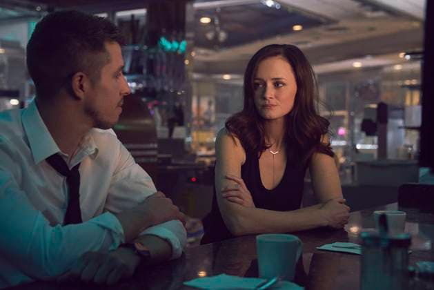 Crypto (2019) - filmstill Beau Knapp & Alexis Bledel Crypto (2019) - - - EDITORIAL USE ONLY Copyright: xCAP RFSx