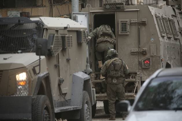 News Themen der Woche KW15 News Bilder des Tages Israeli army armoured vehicles moves along a road during a military operation in Nablus in the occupied West Bank Israeli army armoured vehicles moves along a road during a military operation in Nablus in the occupied West Bank on April 8, 2025. Photo by Mohammed Nasser apaimages Nablus West Bank Palestinian Territory 082425_Nablus_MN_00(17) Copyright: xapaimagesxMohammedxNasserx xapaimagesx